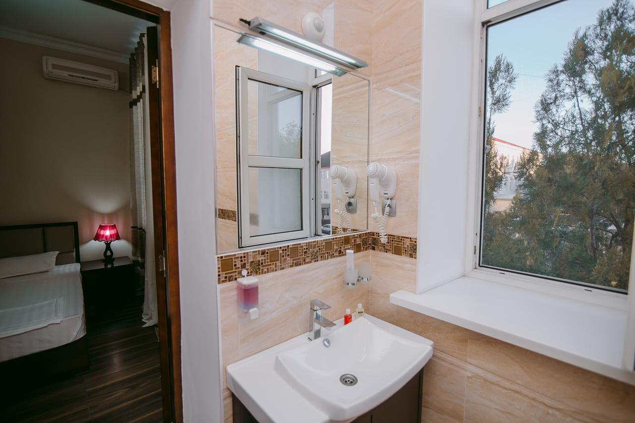 Hotel Inju Taraz Zewnętrze zdjęcie