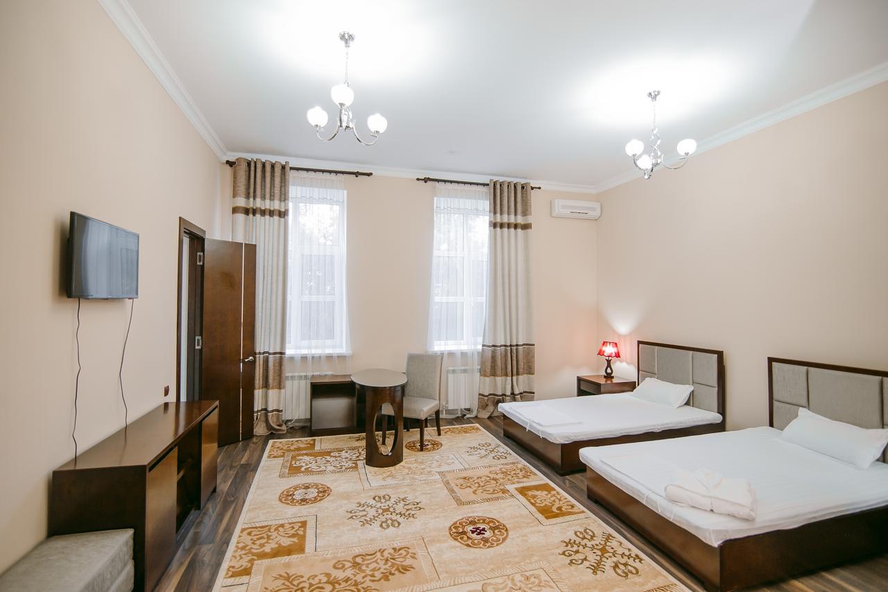 Hotel Inju Taraz Zewnętrze zdjęcie