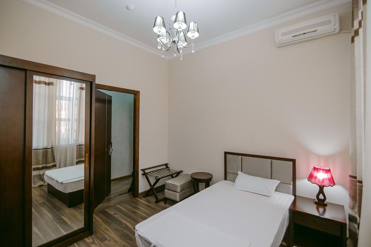 Hotel Inju Taraz Zewnętrze zdjęcie